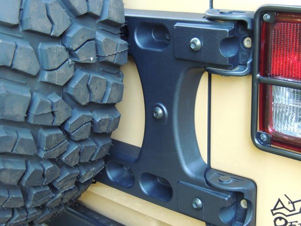 TERAFLEX Hinged Carrier with Adjustable Spare Tire Mounting Kit