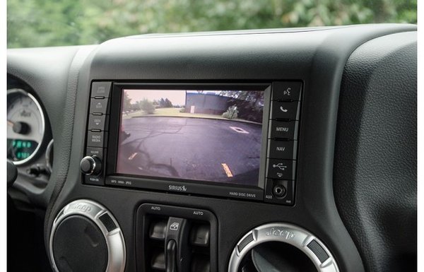 AEV Rückfahrkamera-System für Original Jeep JK Navigationsradio (mit vorh. Bildschirm) Bj.11-18