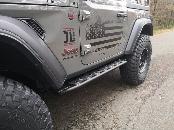 TNT CUSTOM ADVENTURE Rocksliders/Sidesteps schwarz Jeep Wrangler JL 2-türer (ab Bj.2018)